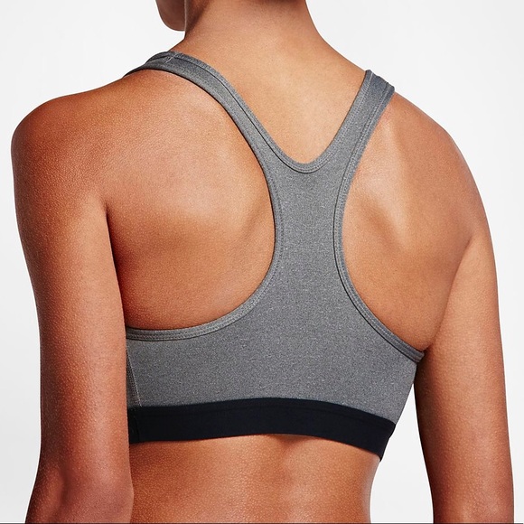 Nike Classic Padded Sports Bra - Picture 3 of 7